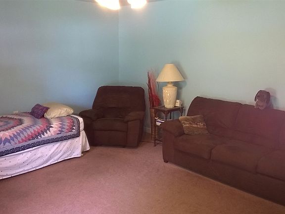 3rd image of 3037 N 14th 1/2 St