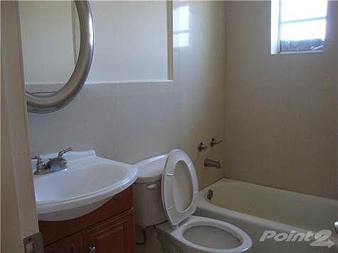 4th image of 1510 Jefferson Ave APT 3