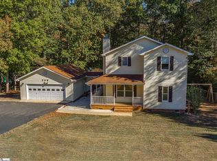 735 Kelly Rd, Woodruff, SC 29388
