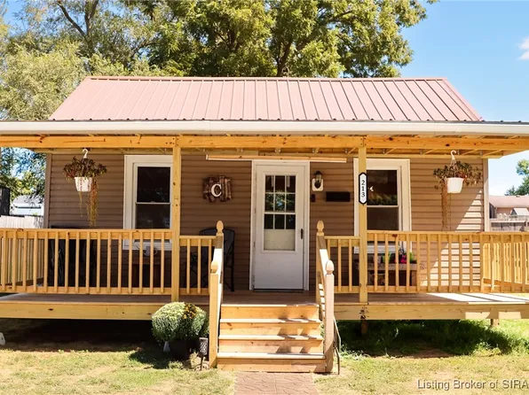 213 Washington Boulevard, Salem, IN 47167
