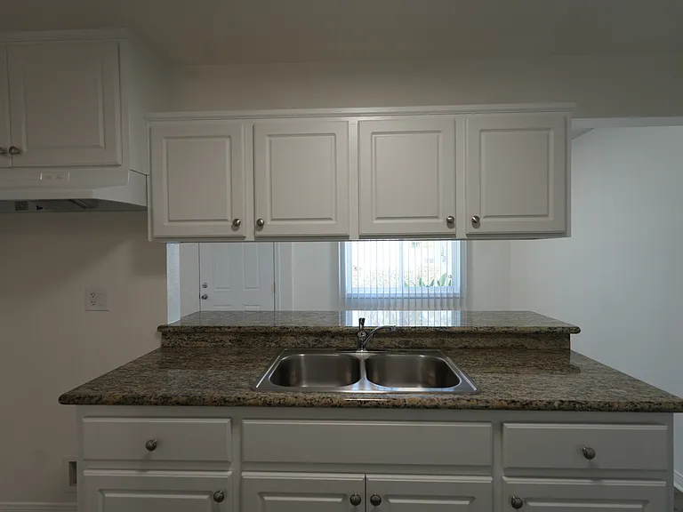 5157 1/4 E Santa Ana St #5201-1/2 — Photo 6