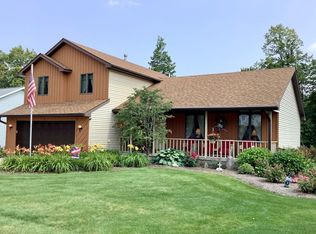 2511 Brooksboro Dr, Erie, PA 16510