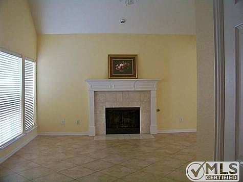 3rd image of 5204 Raincrest Dr