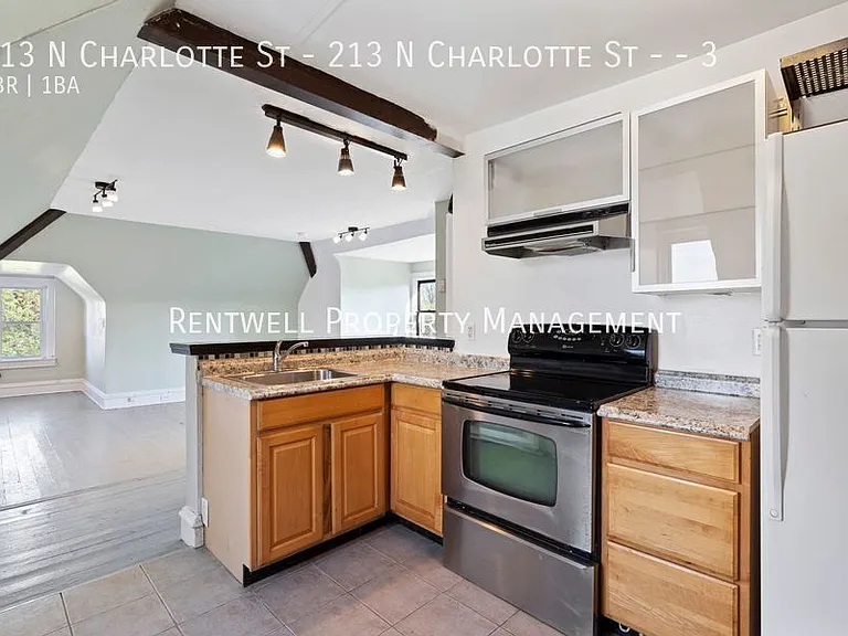 213 N Charlotte St #3 — Photo 10