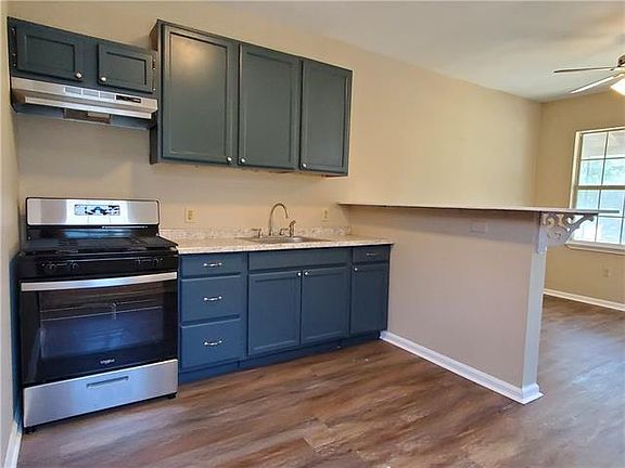 5th image of 1701 Clouet St