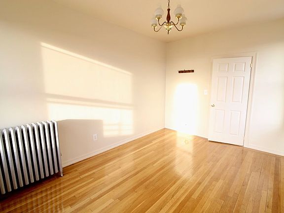 3rd image of 8405 Bay Pkwy #8D2