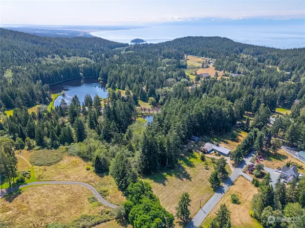 4204 Sharpe Road, Anacortes, WA 98221