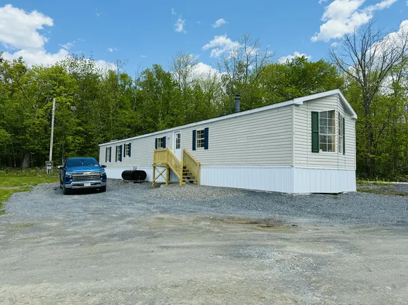 56 Cindy Lane, Dexter, ME 04930
