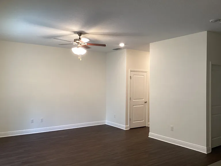 22407 Bellini Cir — Photo 6