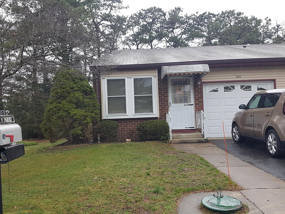 1st image of 23A Dartmouth St
