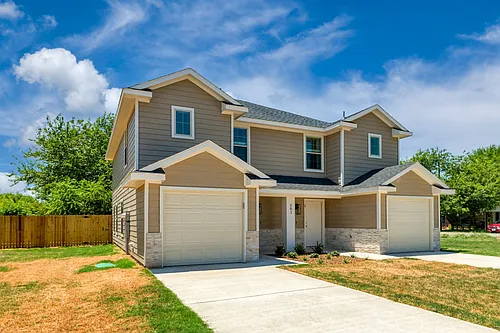201 S May St #1 Photo 1