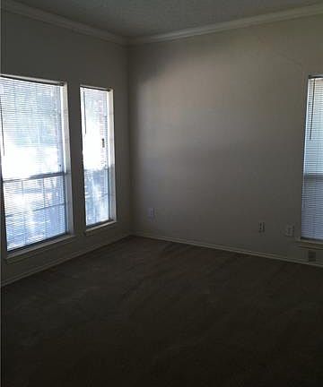 3rd image of 6301 Woolwich Dr