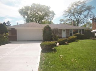 15938 Dobson Ave, South Holland, IL