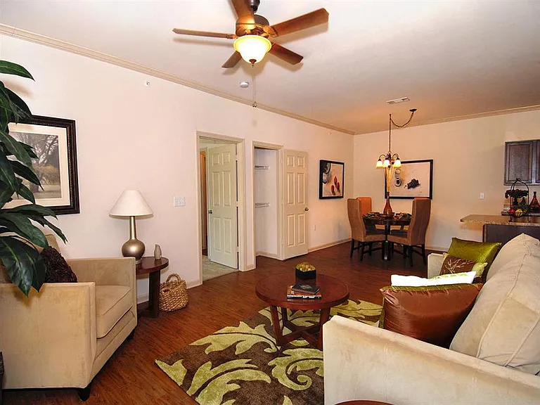 Abita View Apartments — Photo 23