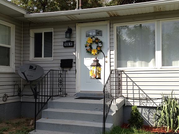 2nd image of 1656 W Indiana Ave