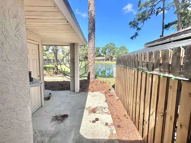 2835 Stoneway Ln #D — Photo 21