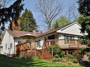 918 Saxonburg Rd, Butler, PA 16002