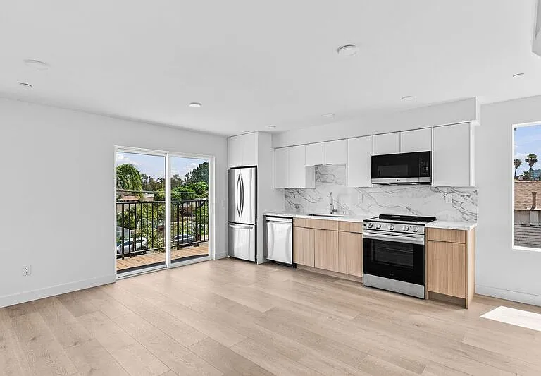 1259 Lincoln Ave #301 — Photo 5