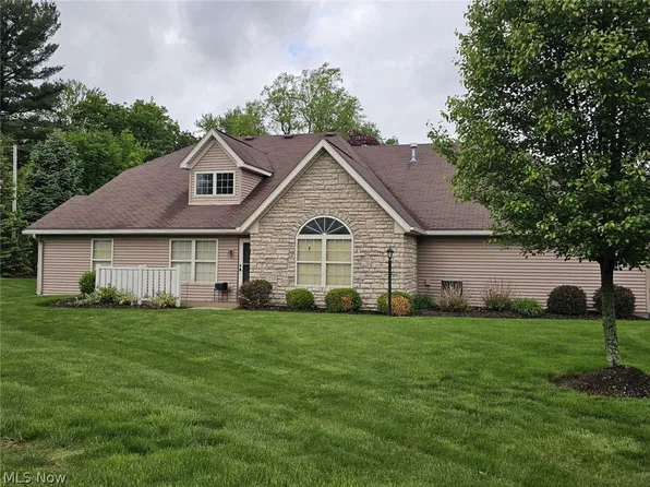 1210 Pebble Chase Cir NE, Massillon, OH 44646