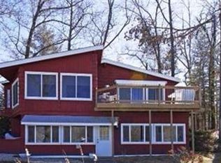 8715 Hidden Lake Dr, Howell, MI 48855