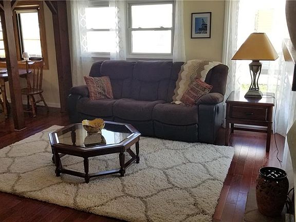 5th image of 1016 Highland Ave