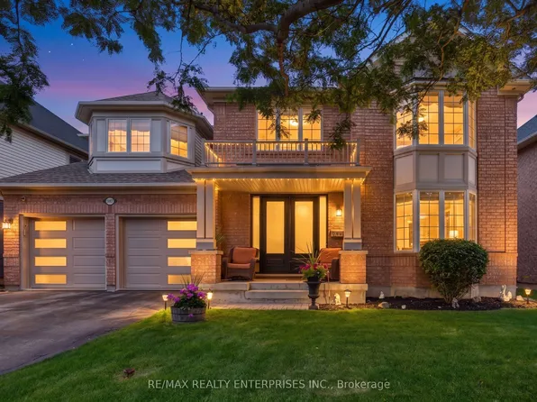 987 Stearn Pl, Milton, ON L9T 6N3