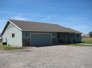 10 Valley View Dr, Omak, WA 98841