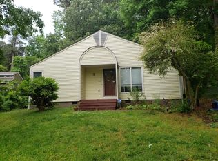 516 Ashebrook Dr, Raleigh, NC 27609