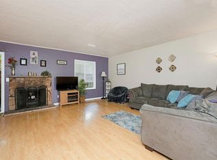 413 Enterprise Dr, Rohnert Park, CA 94928