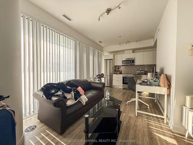 42 Charles St E #2204 — Photo 6