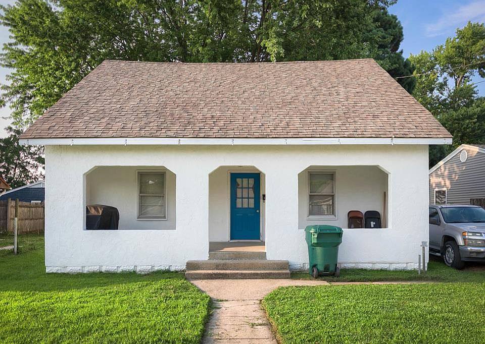 1st image of 1827 Calhoun St