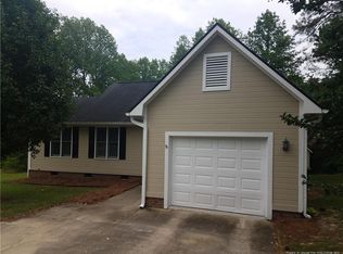 6801 Beaverstone Dr, Fayetteville, NC 28314