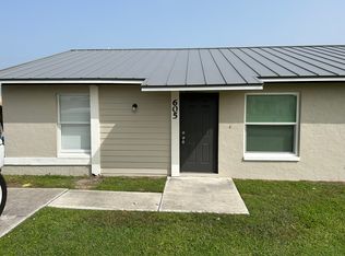 603 SW 3rd Ter, Cape Coral, FL 33991