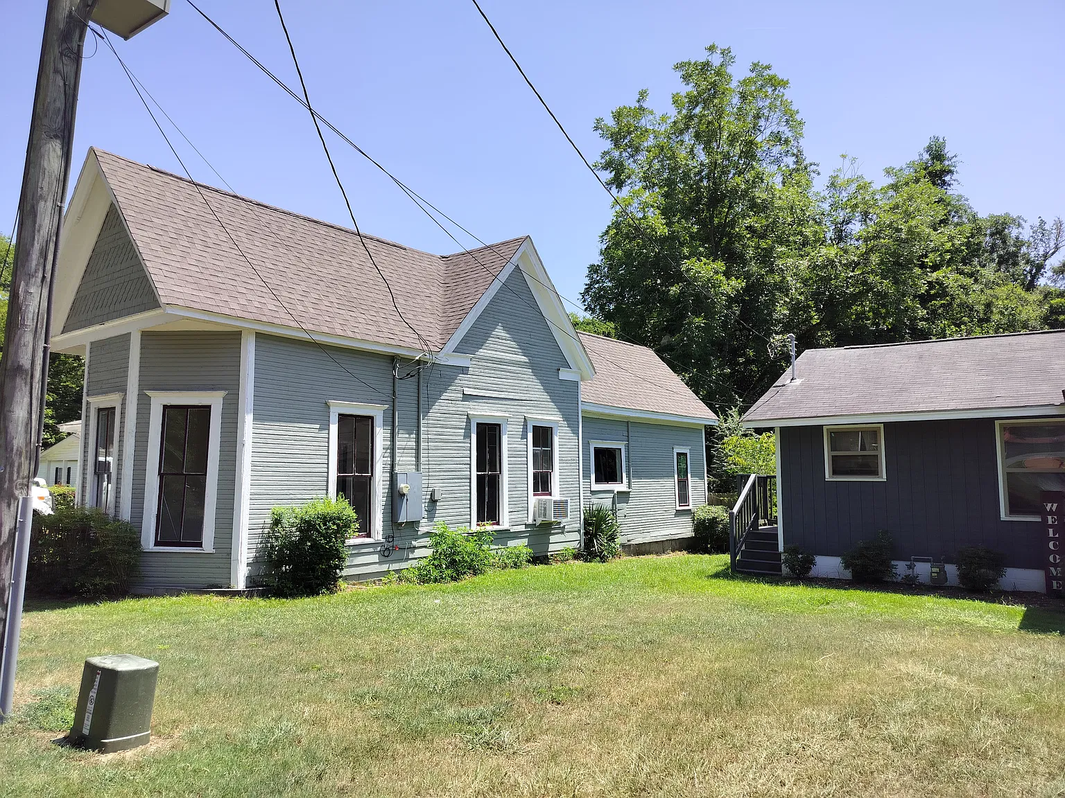 3 bed, 1309 sqft, $1,295 — Photo 2