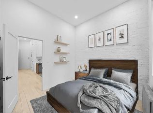 501 1/2 E 83rd St #1RL, New York, NY 10028