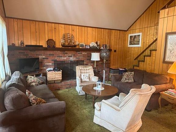 4th image of 4702 W Pine Dr