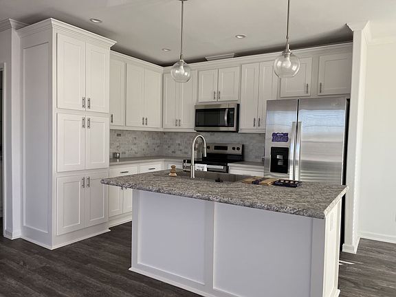 2nd image of 24300 Airport Rd #111