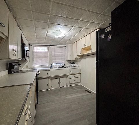 3rd image of 912 Toles Ave
