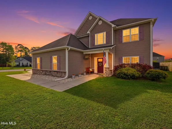 106 Regatta Way, Sneads Ferry, NC 28460