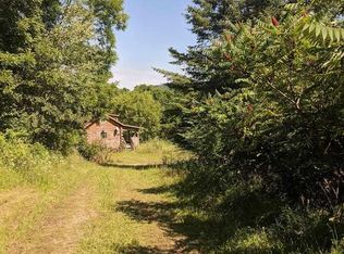 14550 River Rd, Gays Mills, WI 54631