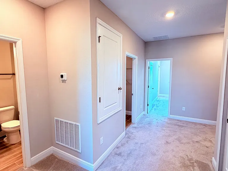 6495 Cyrils Dr — Photo 23