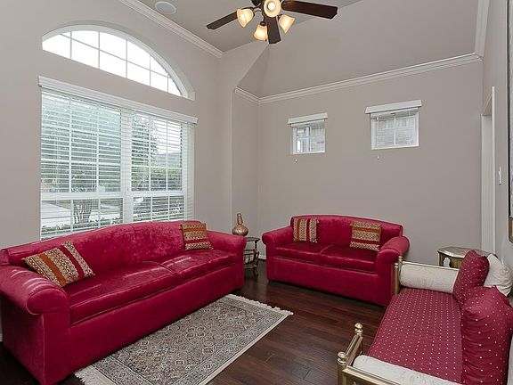 4th image of 2106 Cobblerstone Ct