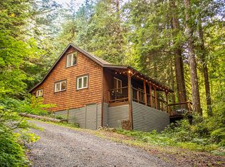 71164 E Jennie Ln, Rhododendron, OR 97049