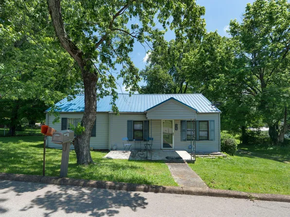 1309 N Jackson St, Athens, TN 37303