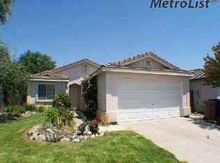 19542 1st St, Hilmar, CA 95324