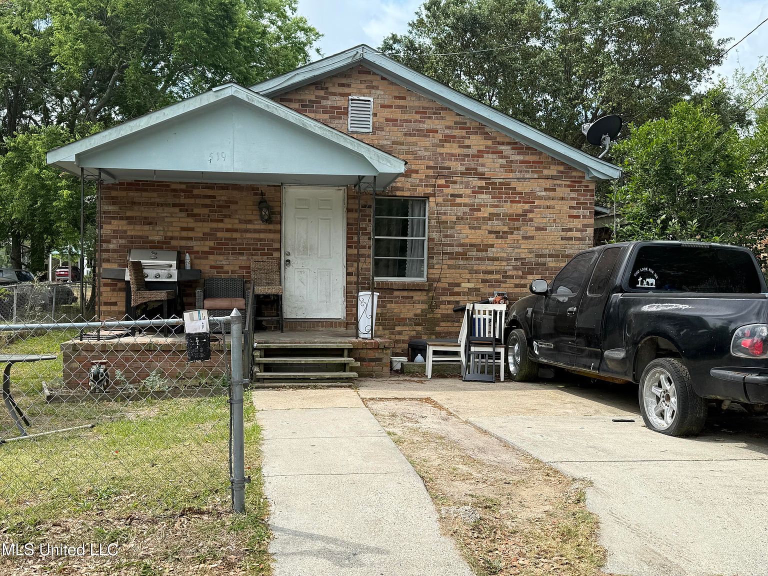 519 Copp St, Biloxi, MS 39530 | Zillow
