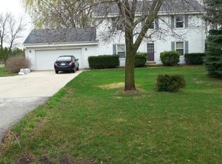 S78W16203 Woods Rd, Muskego, WI 53150