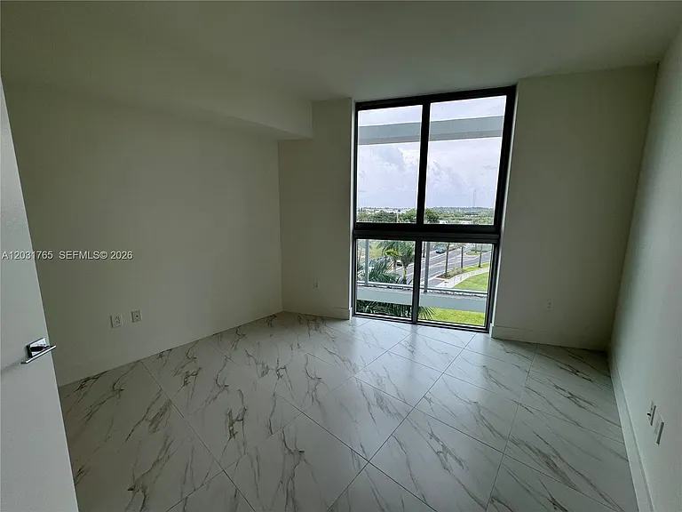 2000 Metropica Way #303 — Photo 5
