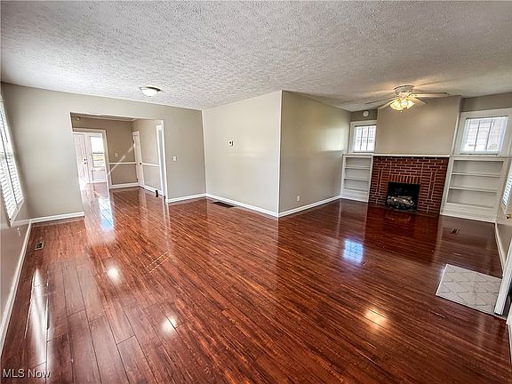 5th image of 2311 New York Ave
