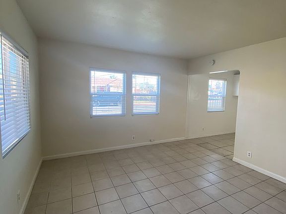 5th image of 3374-3378 Josephine St #3378-A